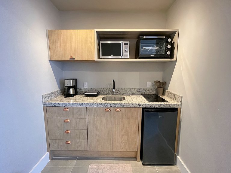 VA604 - Studio Moderno e Elegante | Centro de Floripa