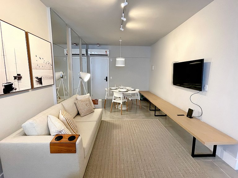 VA604 - Studio Moderno e Elegante | Centro de Floripa
