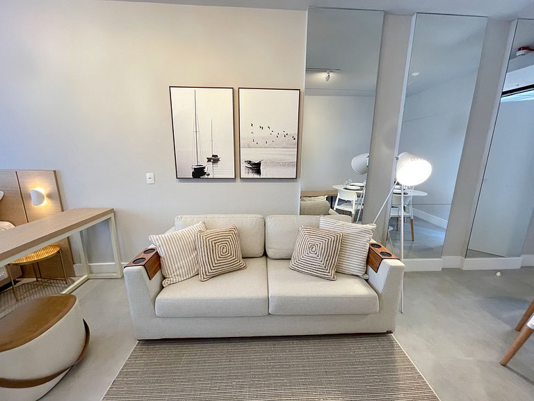 VA604 - Studio Moderno e Elegante | Centro de Floripa