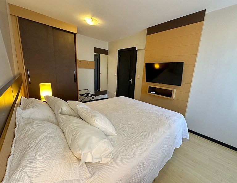 3.5 -Flat em condomínio próx. à Ponte Hercílio Luz