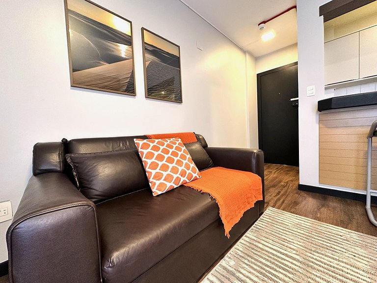 5.8 - Flat confortável prox. à av. Beira-Mar Norte