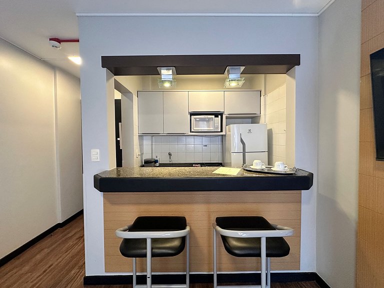 5.8 - Flat confortável prox. à av. Beira-Mar Norte