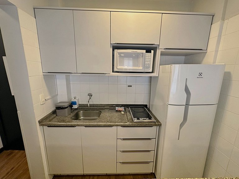 5.8 - Flat confortável prox. à av. Beira-Mar Norte