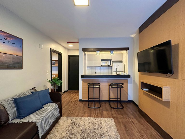 8.4 Lindo Flat com vista parcial para o mar