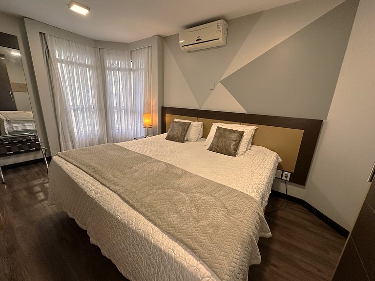 9.7 Flat na melhor localização de Floripa