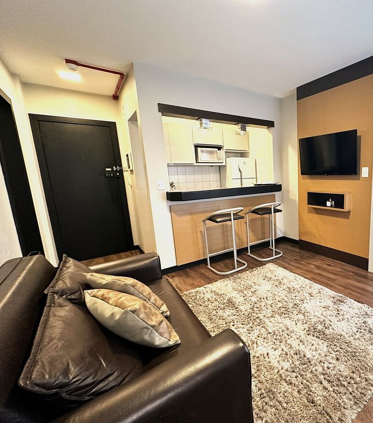 4.4 - Flat charmoso prox. Av. Beira-mar Norte