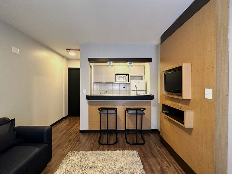 8.8 Flat charmoso prox. à Av. Beira-Mar Norte