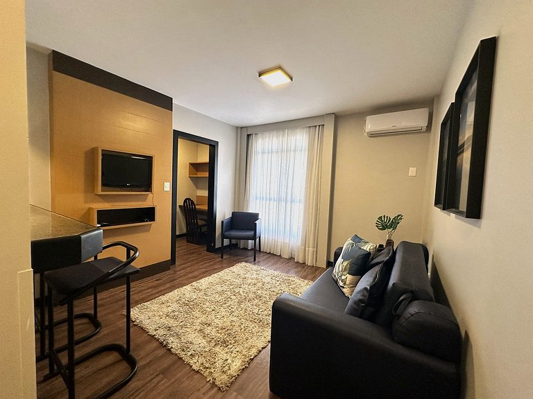8.8 Flat charmoso prox. à Av. Beira-Mar Norte