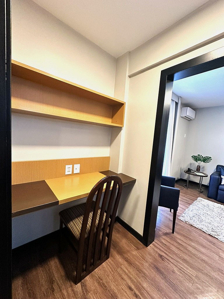 8.8 Flat charmoso prox. à Av. Beira-Mar Norte