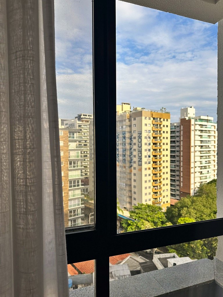 8.8 Flat charmoso prox. à Av. Beira-Mar Norte