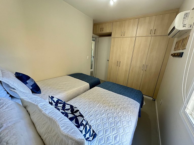 7.4 Apto moderno e mobiliado no Centro de Floripa