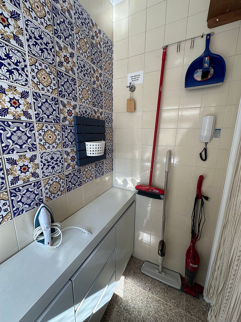 7.4 Apto moderno e mobiliado no Centro de Floripa