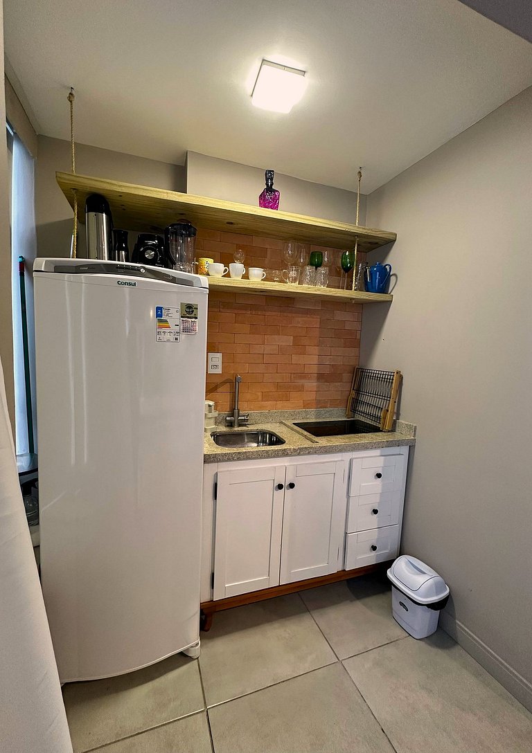 VA 403 - Studio moderno muito bem localizado