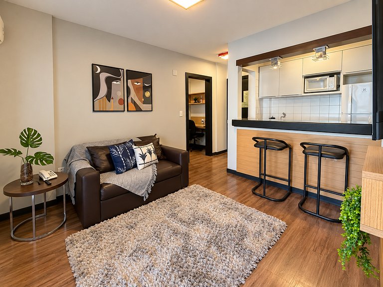 4.4 - Flat charmoso prox. Av. Beira-mar Norte