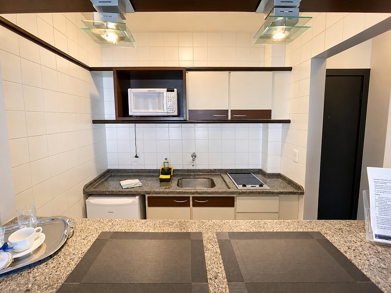 6.7 Flat em cond. com estrutura de Hotel