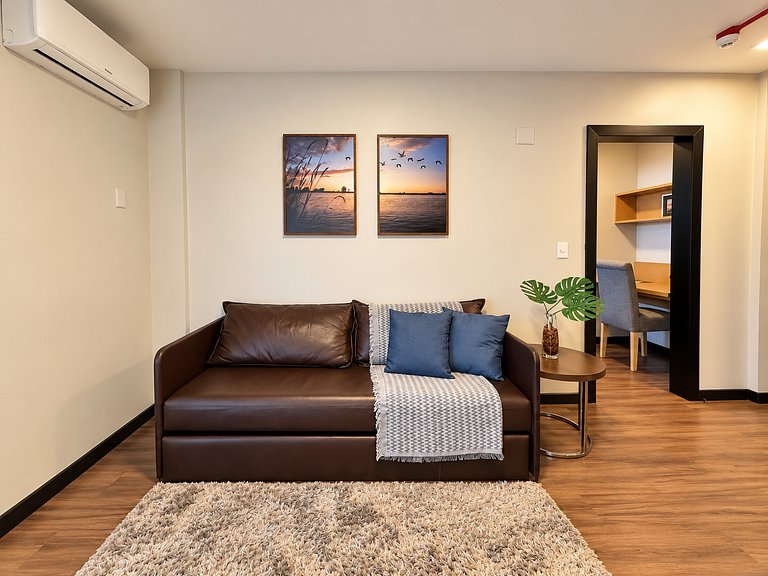 8.4 Lindo Flat com vista parcial para o mar
