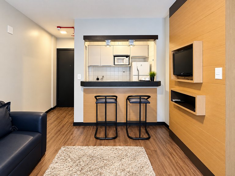 8.8 Flat charmoso prox. à Av. Beira-Mar Norte