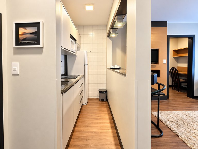 8.8 Flat charmoso prox. à Av. Beira-Mar Norte