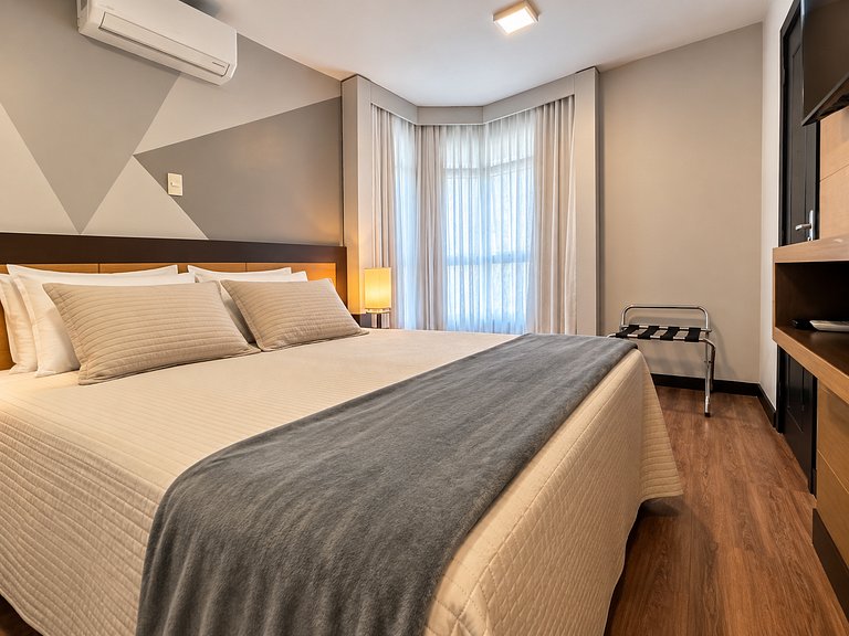 8.8 Flat charmoso prox. à Av. Beira-Mar Norte