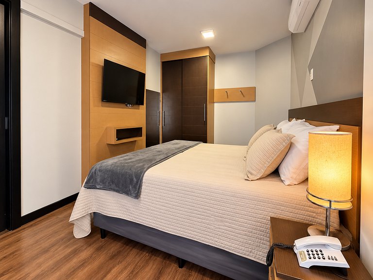 8.8 Flat charmoso prox. à Av. Beira-Mar Norte